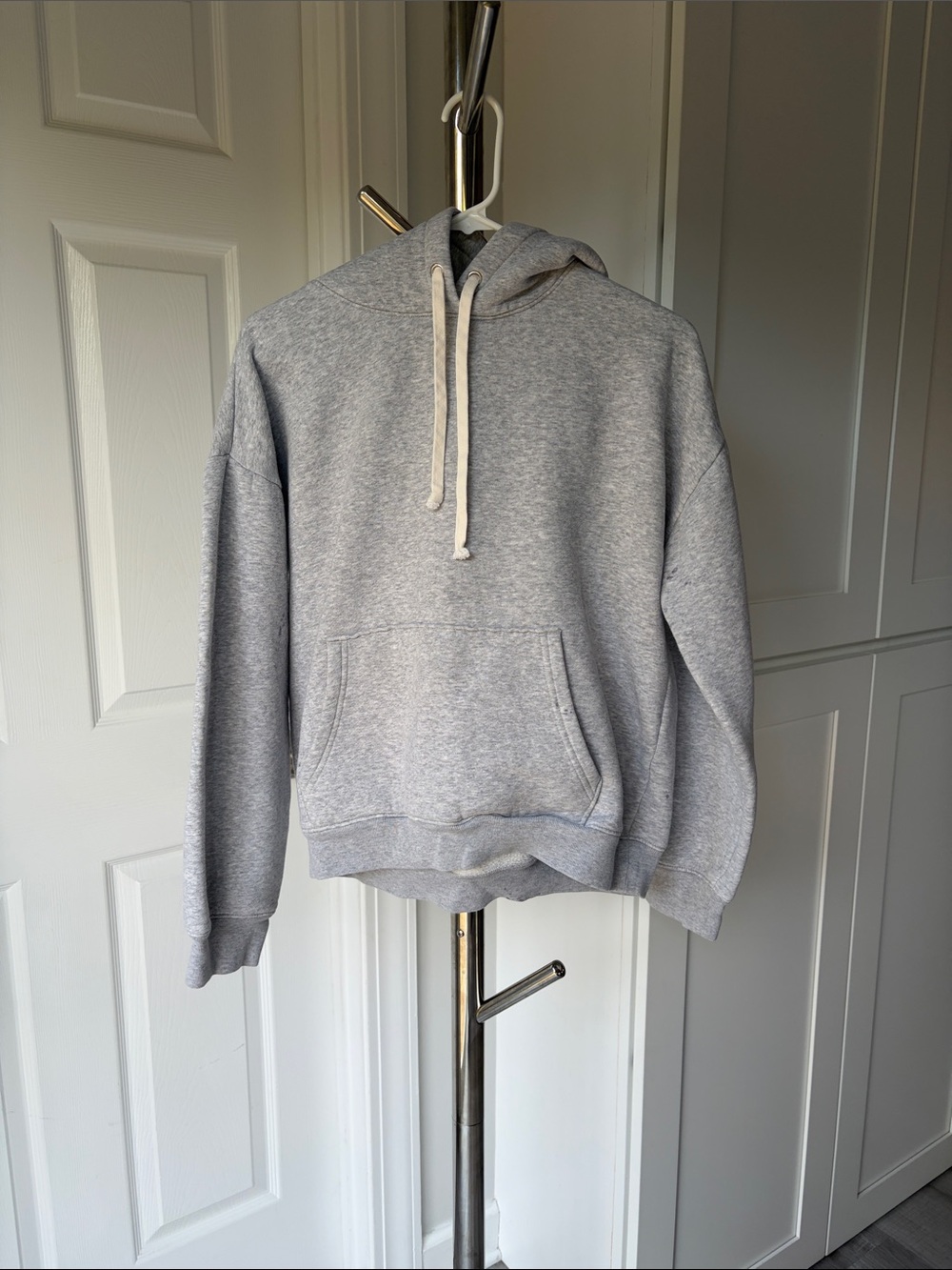 J. Crew Light Gray Pullover Hoodie with Drawstring, Size M.